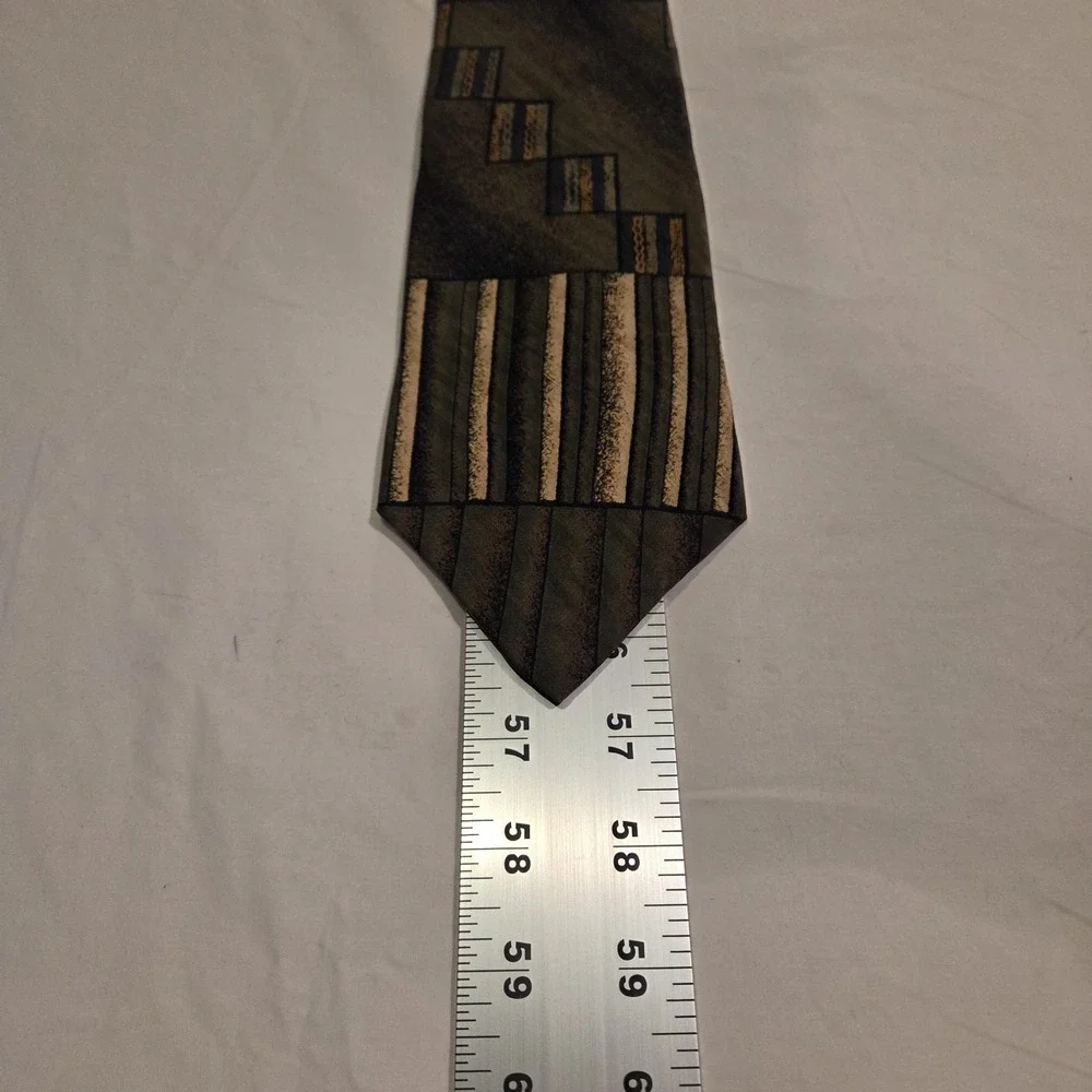 Conte di Milano 100% Silk Tie Men's‎ Necktie, Made In USA, Green Black Multi